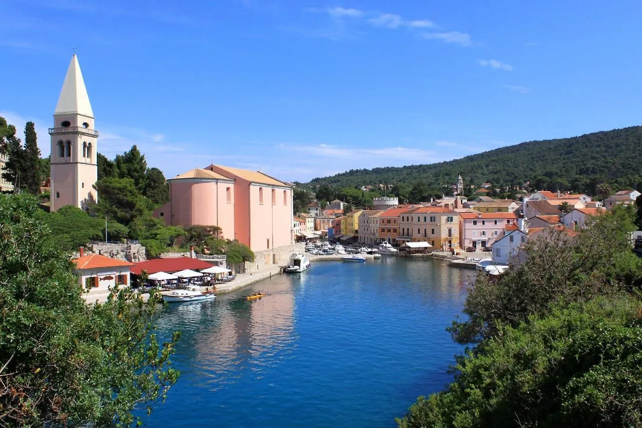 Rooms With A Parking Space Veli Losinj, Losinj - 21045 Croatia